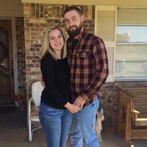 Meet your Posher, Whitney